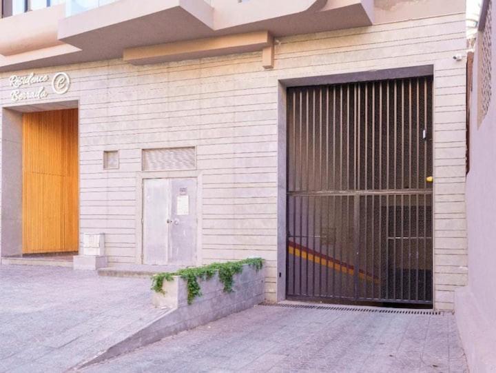 Modern Luxury Retreat: 2-Bedroom Apartment In The Heart Of Marrakech 马拉喀什 外观 照片